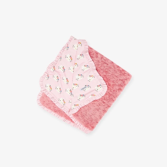 Posh Peanut Hello Kitty Minky Ruffled Luxette Patoo Blanket Pastel Pink NIB - Picture 8 of 9